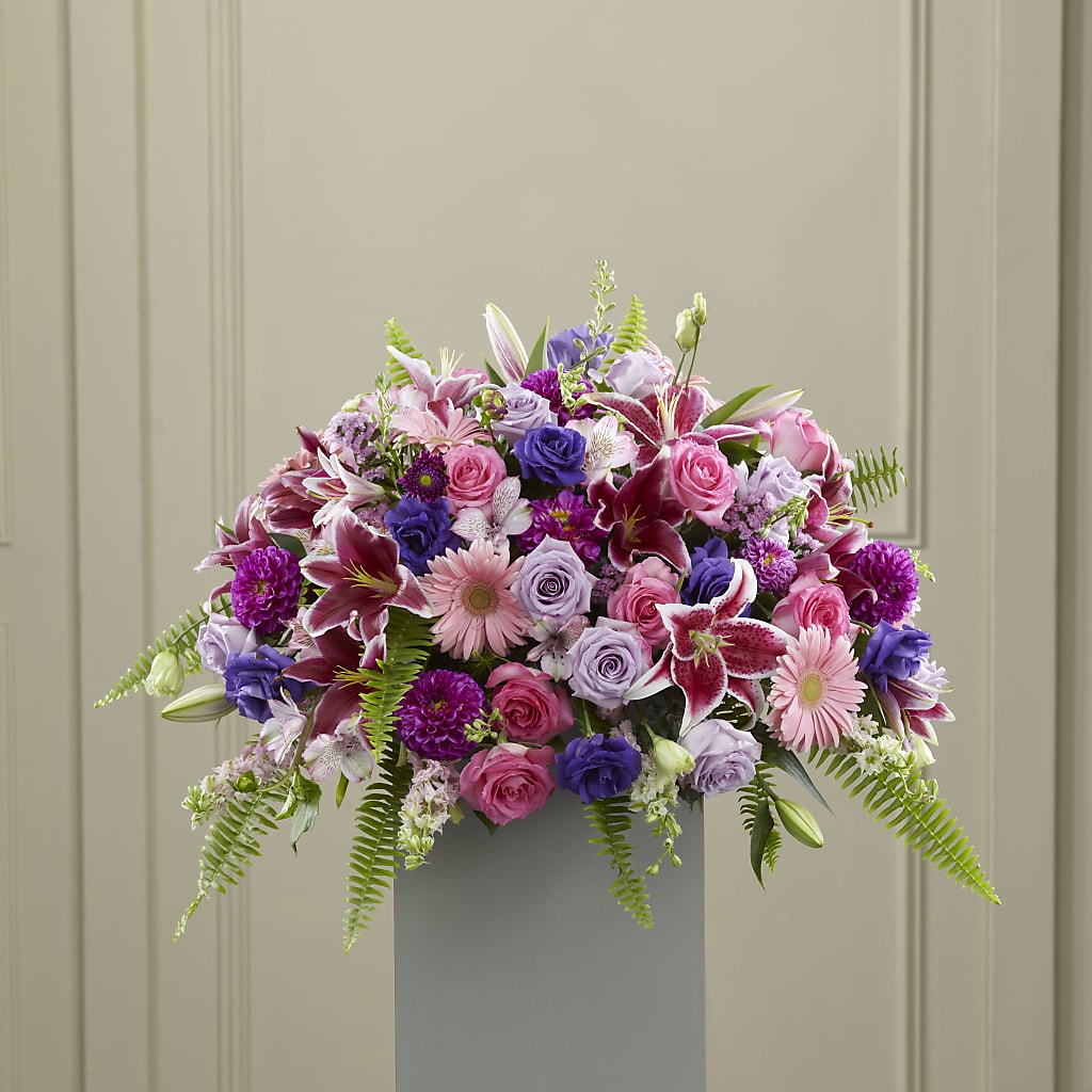 Fare Thee Well Pedestal – Fairfield Florist, Fairfield CT