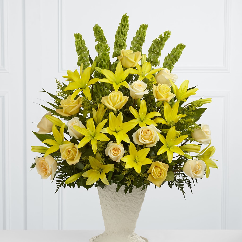 Golden Memories Arrangement – Fairfield Florist, Fairfield CT