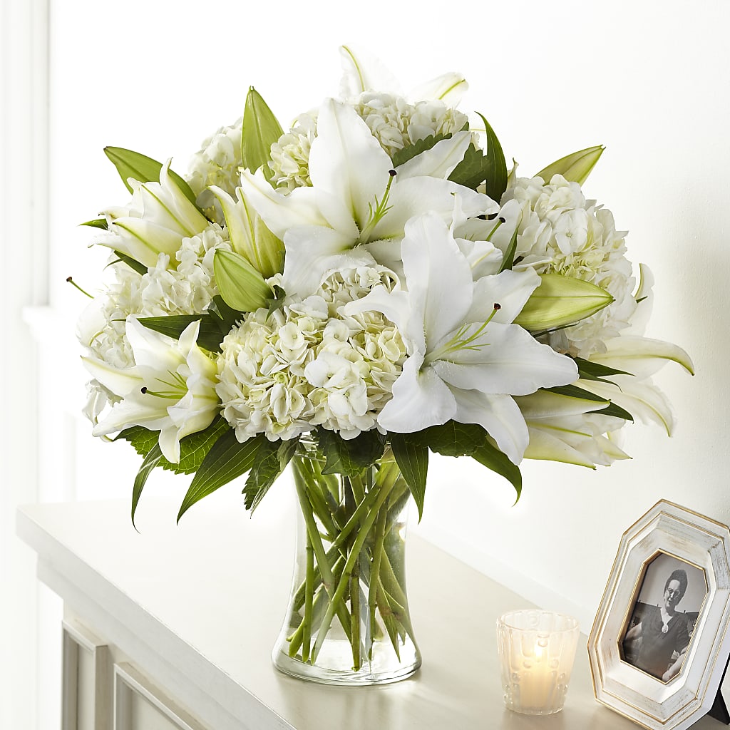 Compassionate Lily Bouquet – Fairfield Florist, Fairfield CT