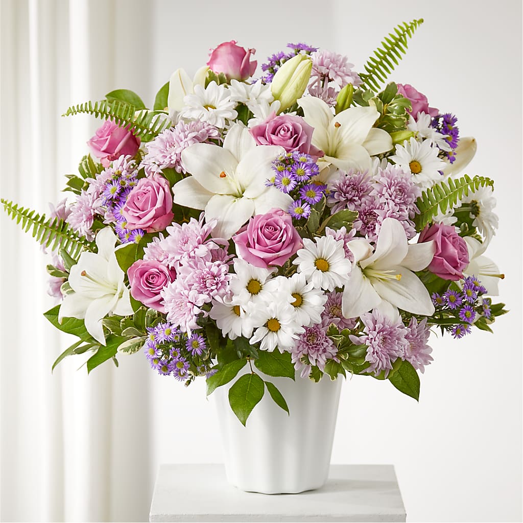 Warmest Thoughts Tabletop Basket – Fairfield Florist, Fairfield CT