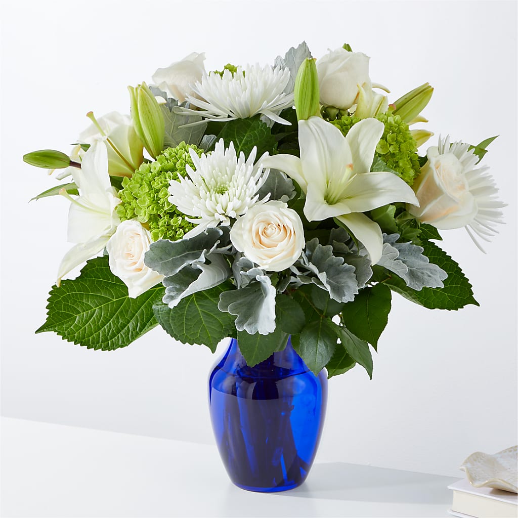 Snowy Dreams Bouquet – Fairfield Florist, Fairfield CT