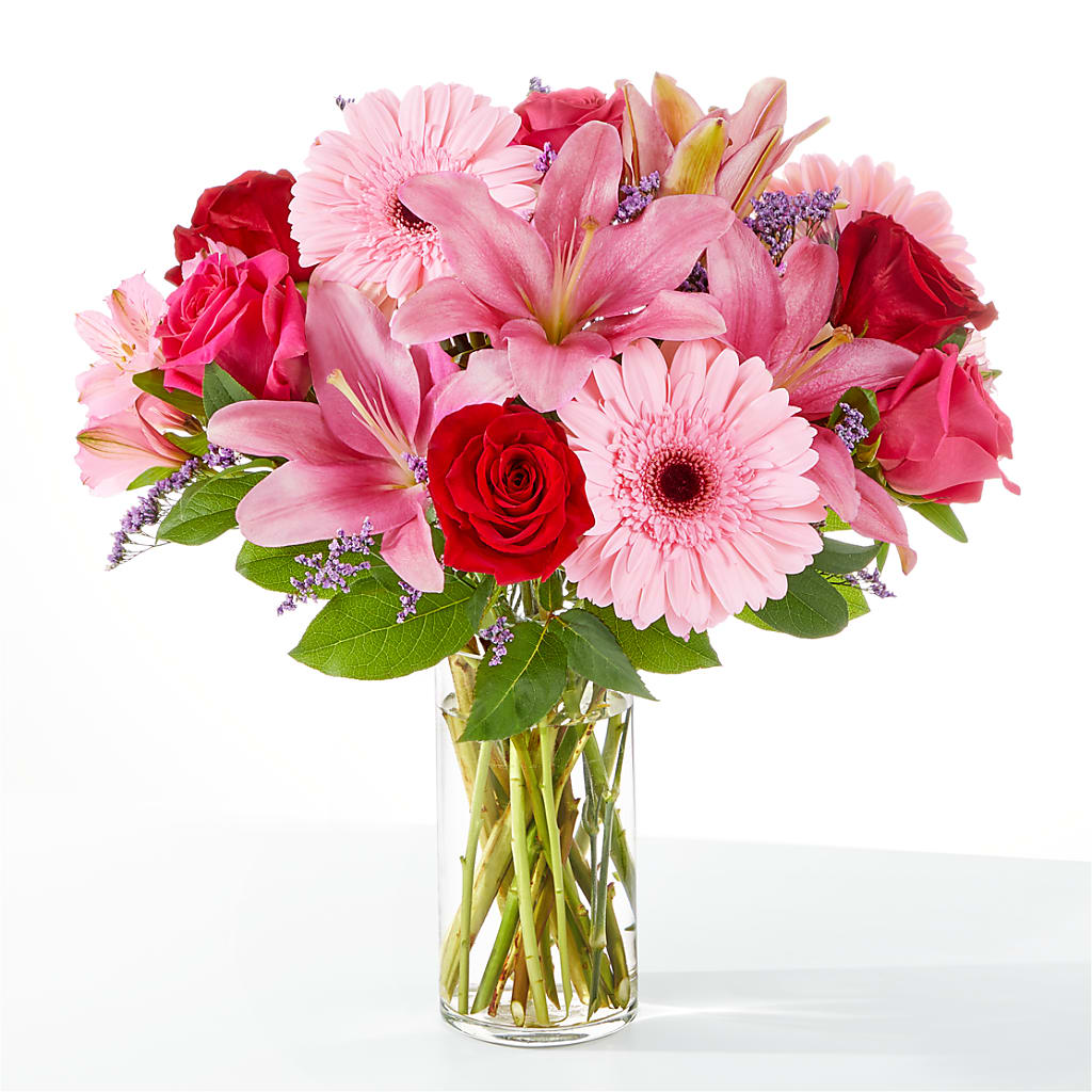 Lots of Love Bouquet – Fairfield Florist, Fairfield CT