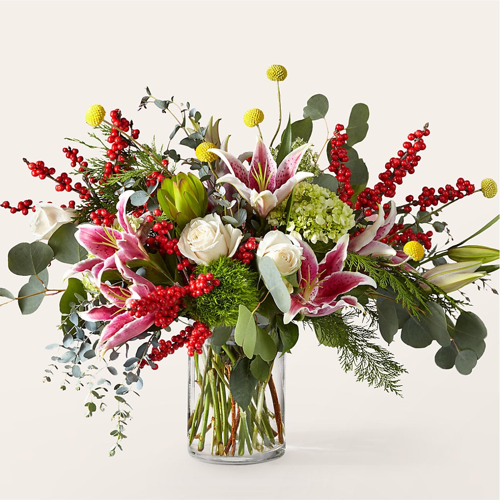 Berry & Bright Bouquet – Fairfield Florist, Fairfield CT