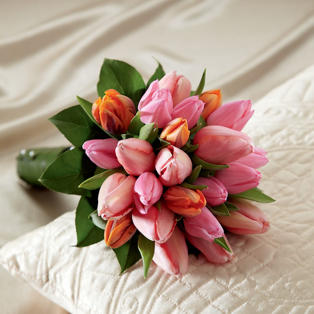 Embraceable Bouquet – Fairfield Florist, Fairfield CT