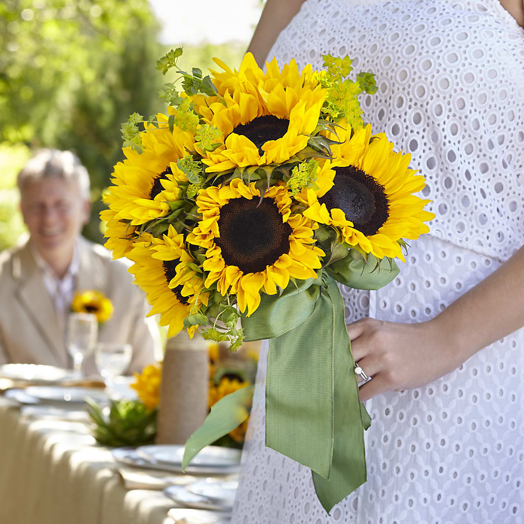 Free Spirit Bouquet – Fairfield Florist, Fairfield CT