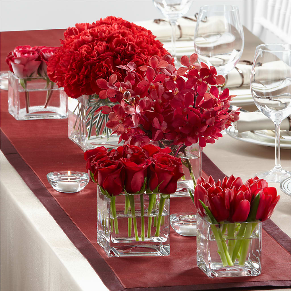 Modern Grace Centerpiece – Fairfield Florist, Fairfield CT