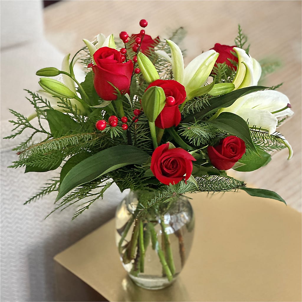Sparkling Snowflakes Bouquet –  Fairfield Florist, Fairfield CT
