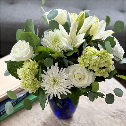 Snowy Dreams Bouquet –  Fairfield Florist, Fairfield CT