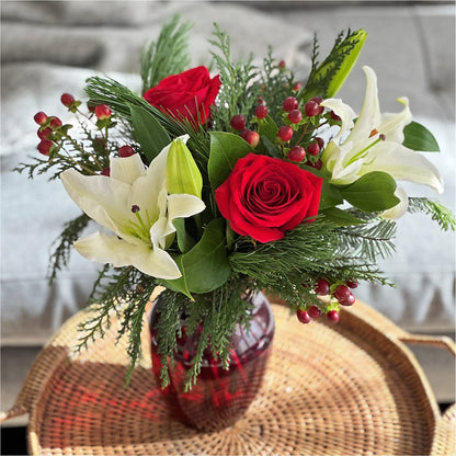 Evergreen Delight Bouquet –  Fairfield Florist, Fairfield CT