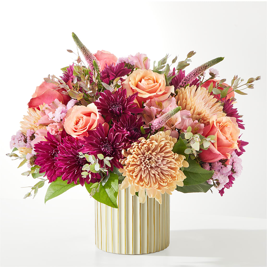 Berry Cobbler Bouquet with Ivory Vase –  Fairfield Florist, Fairfield CT