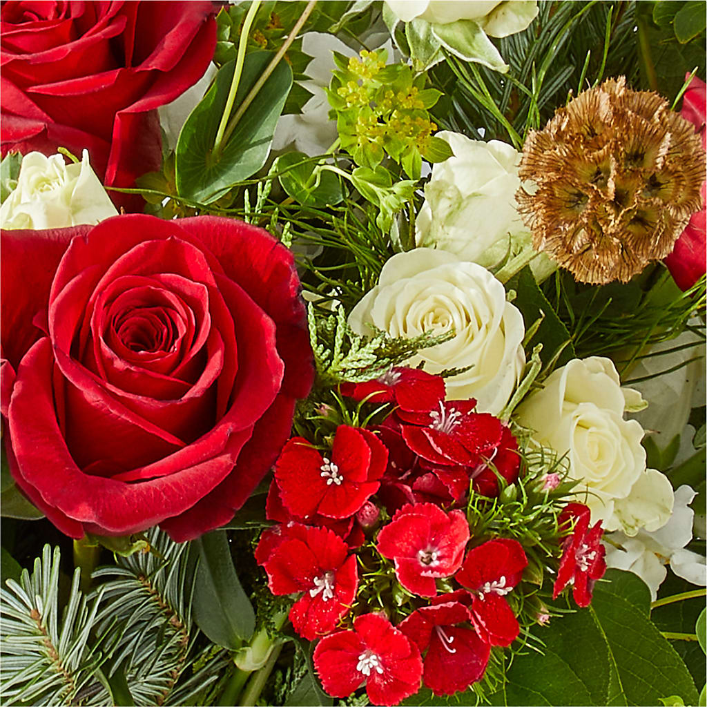 Deck the Halls Bouquet –  Fairfield Florist, Fairfield CT
