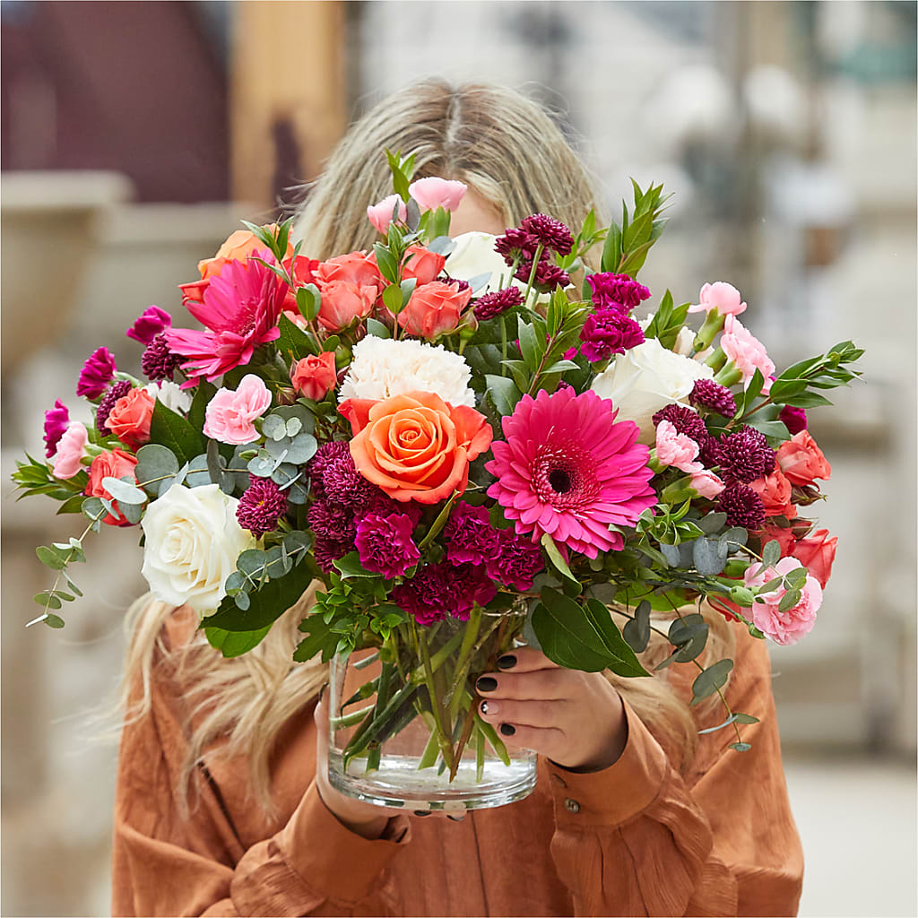 Smell the Roses Bouquet –  Fairfield Florist, Fairfield CT