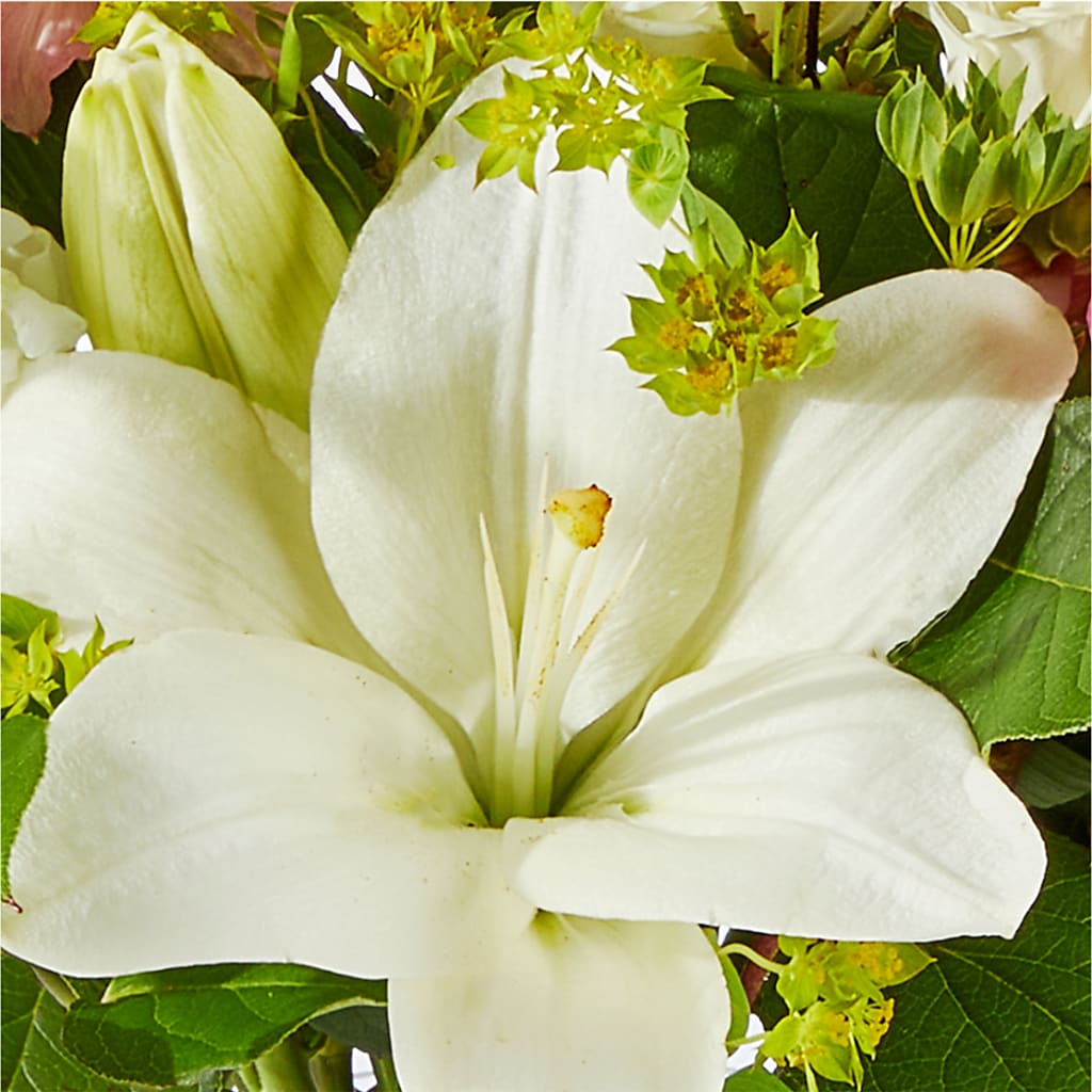 Fondly Bouquet –  Fairfield Florist, Fairfield CT